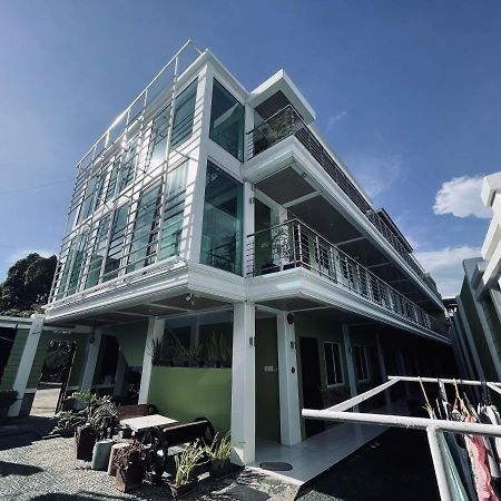 Delta Star Manor Hotell Naga  Exteriör bild